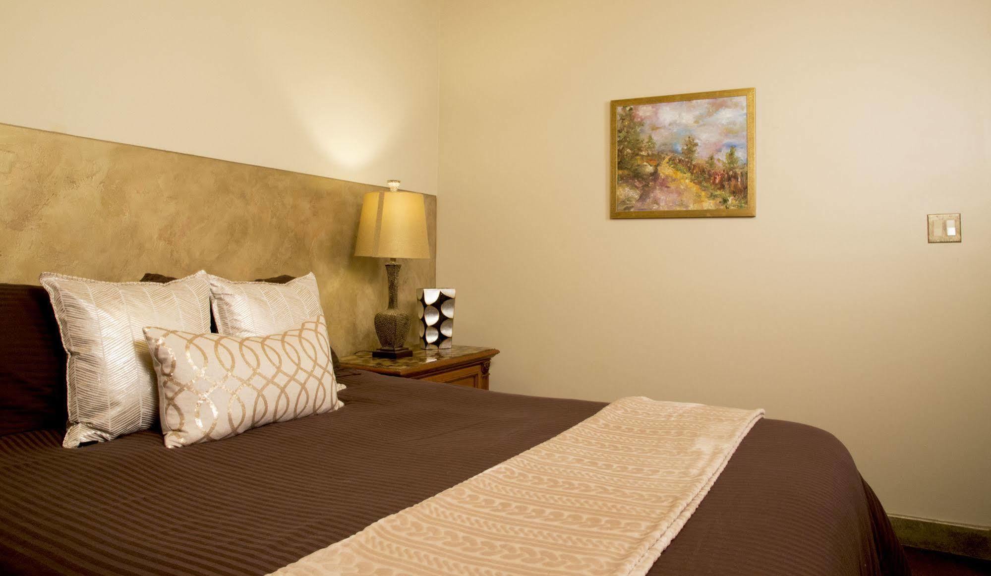 Luxx Boutique Hotel Santa Fe Esterno foto